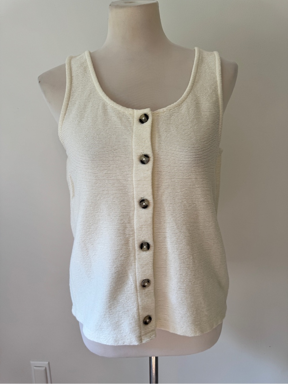 Madewell Cream Button Front Tank Top Medium 100% Cotton Textured Knit capsule
